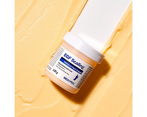 Crema exfoliante suavizante para pies MEDIPEEL EGF Scaling Moisture Foot Cream 130 g
