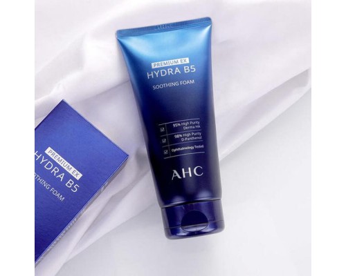Espuma limpiadora premium con efecto calmante AHC Premium Hydra B5 Soothing Foam 180 ml